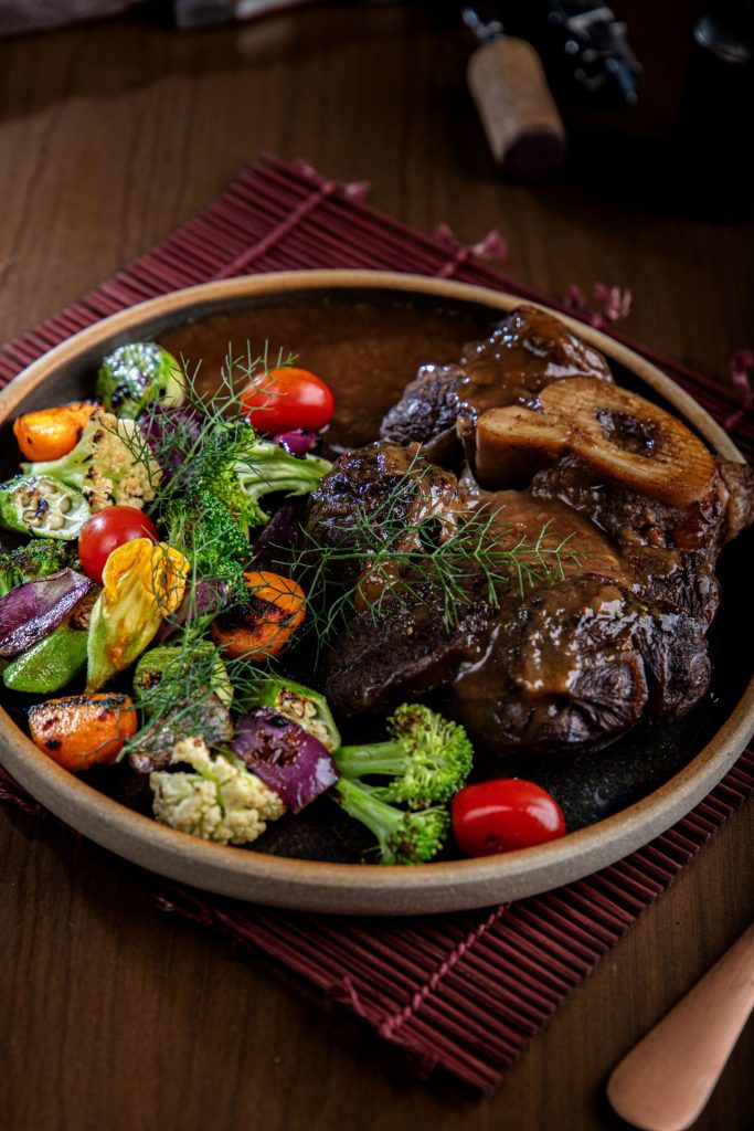 Slow Cooker Beef Shank in Red Wine